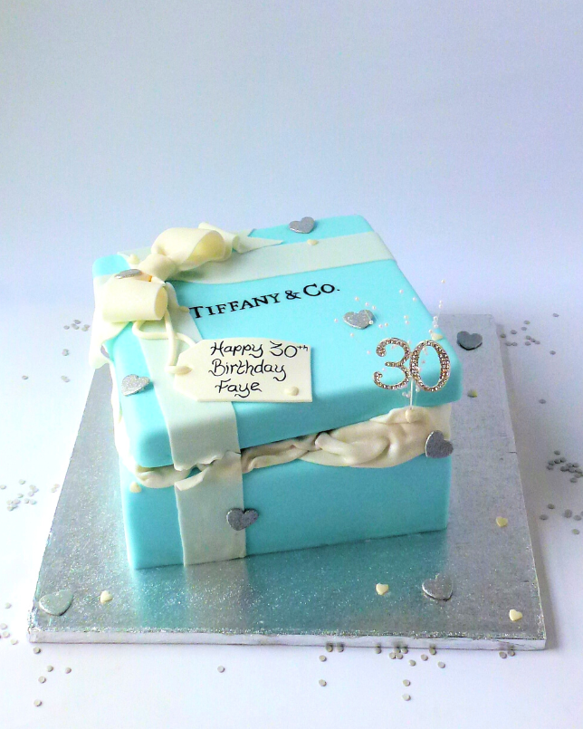 Tiffany box birthday cake | Cakes on Sea